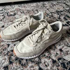 Reebok Galaxy 10 Sneaker